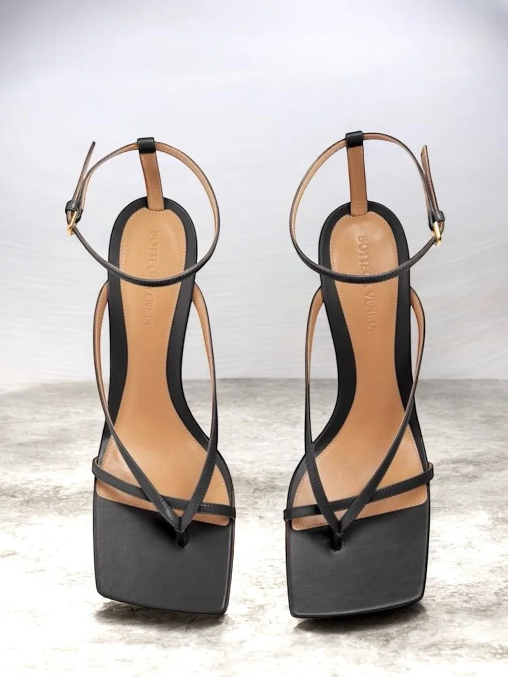 Bottega Veneta Stretch Strappy Sandal - Picture 4 of 16